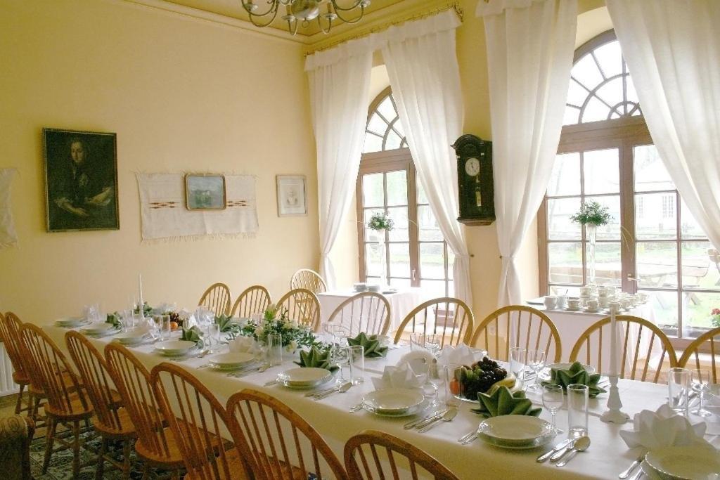 Palac Kurozweki Aparthotel Ngoại thất bức ảnh